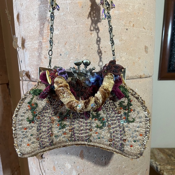 NWOT Mary Frances Handbag - Picture 15 of 15